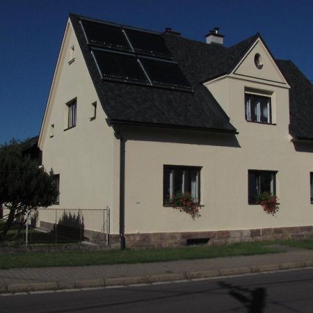 Ubytování Sedlařík Mladé Buky Exterior foto