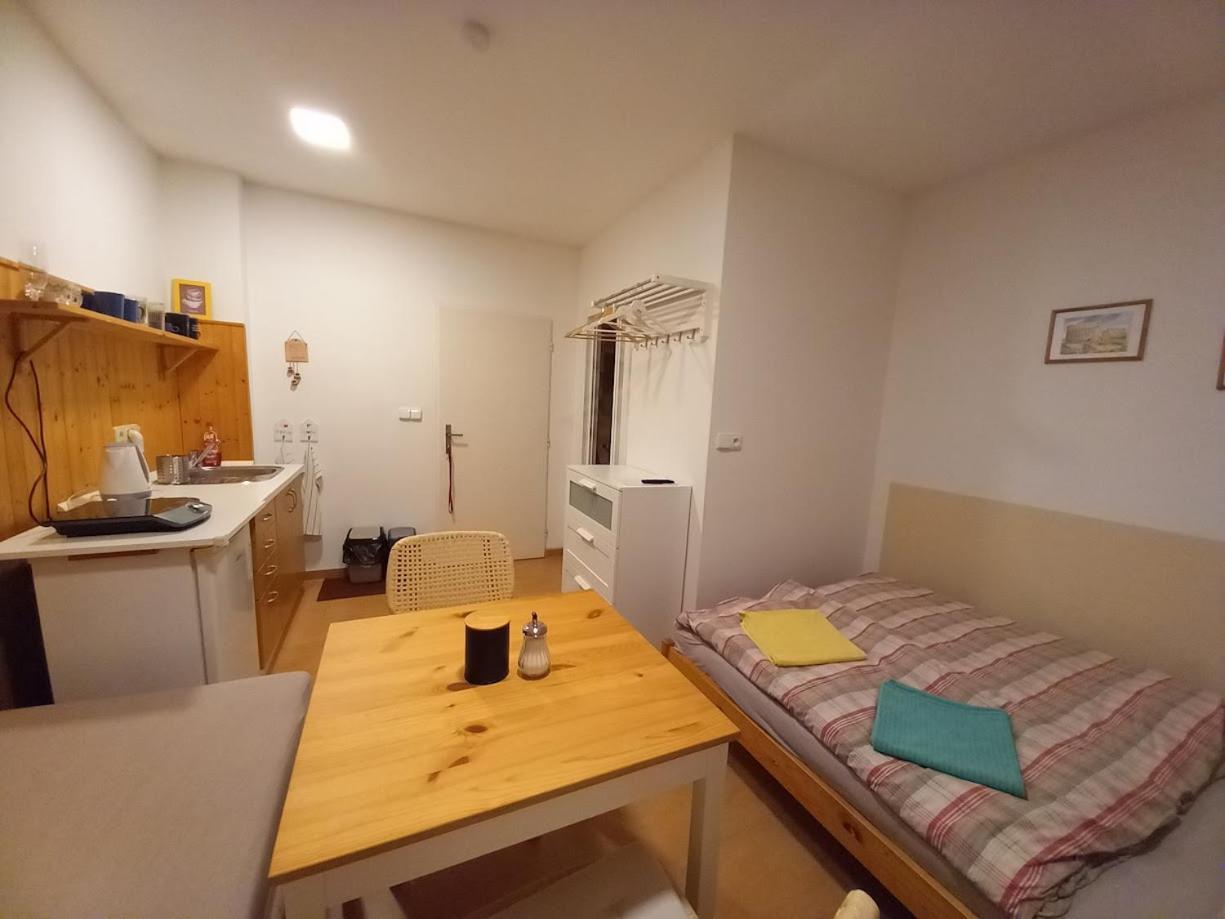 Ubytování Sedlařík Mladé Buky Exterior foto